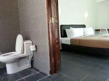 D'Coconut Villa Langkawi 2*,